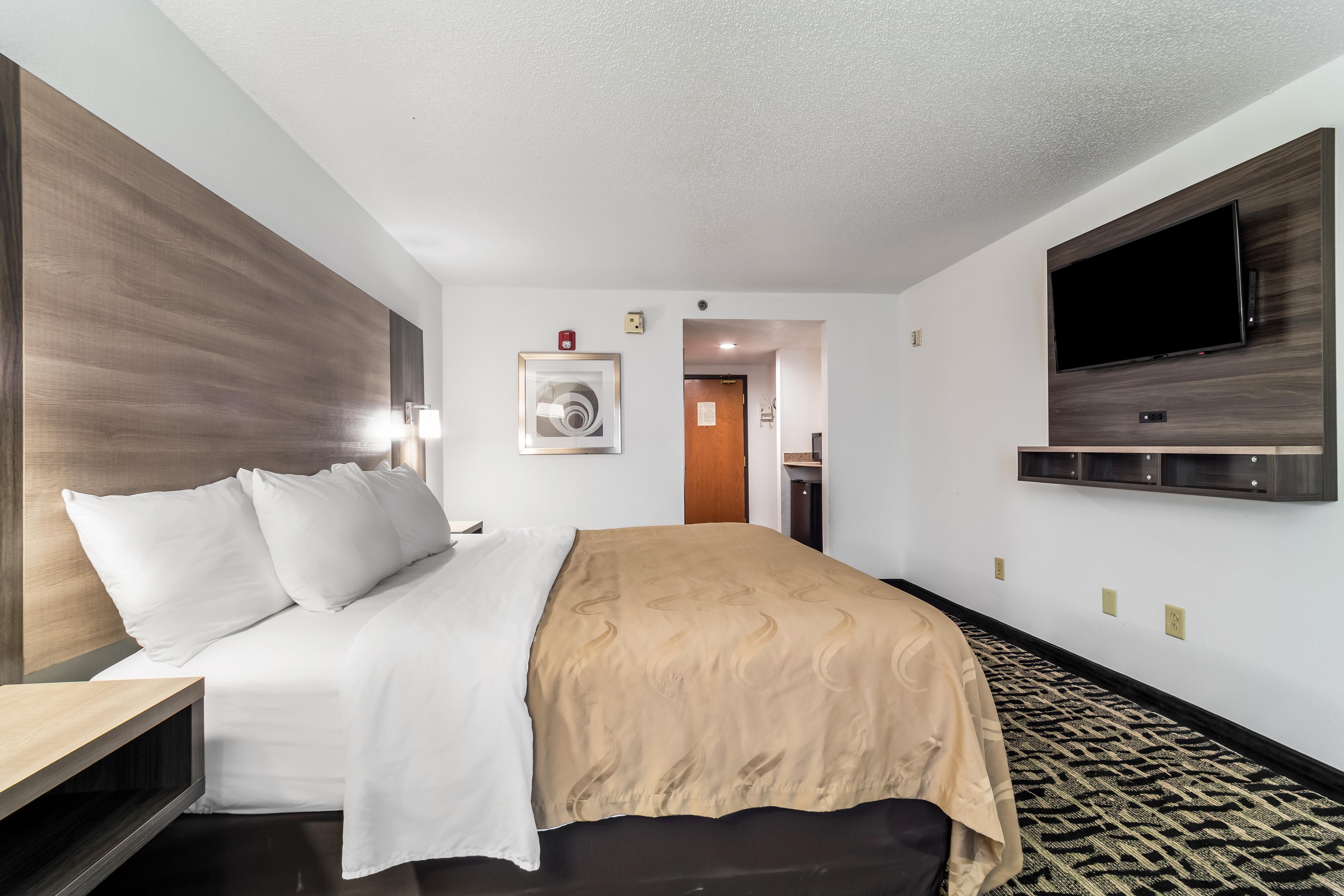 Quality Inn & Suites Augusta I-20 Exterior photo